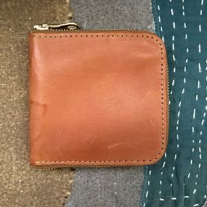 Like New! Parker Clay Meskel Square Zip Wallet in Rust Brown